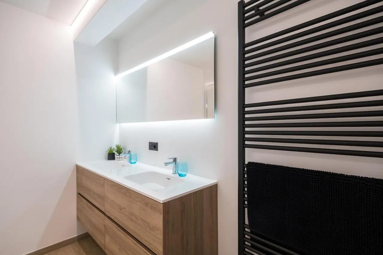 Apartment 2 Bedrooms With Magnificent Seaview And Free Parking Ostend Belgium